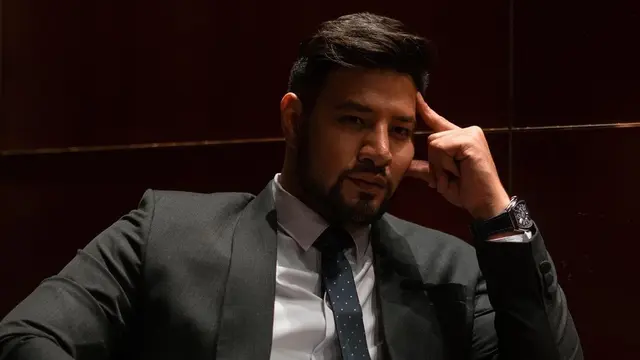 Ammar Zoni di sinetron Ikatan Cinta (https://www.instagram.com/p/CcHC4CjA3vr/)