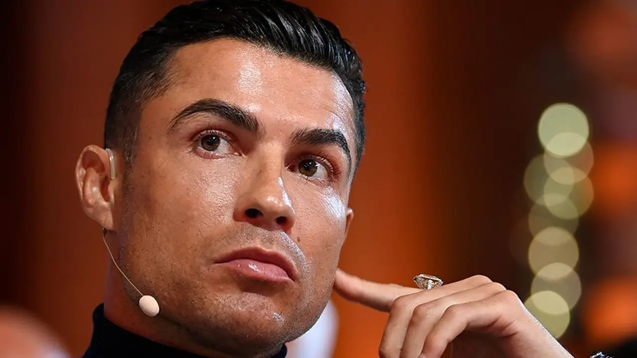 Cristiano Ronaldo saat menghadiri gala Globe Soccer Awards di Dubai, 19 Januari 2024 lalu. (c) Fabio Ferrari/LaPresse via AP