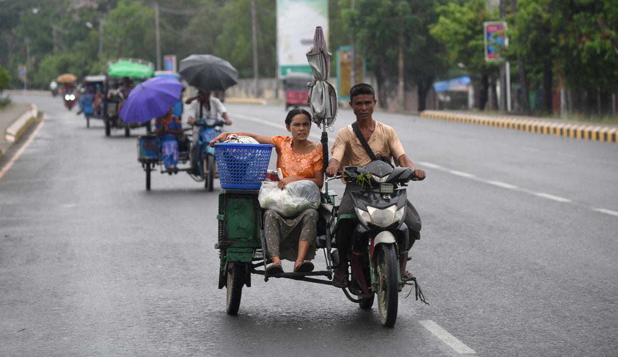 <p>Departemen Meteorologi India mengatakan bahwa Mocha telah meningkat menjadi badai siklon. (AFP/Sai Aung Main)</p>