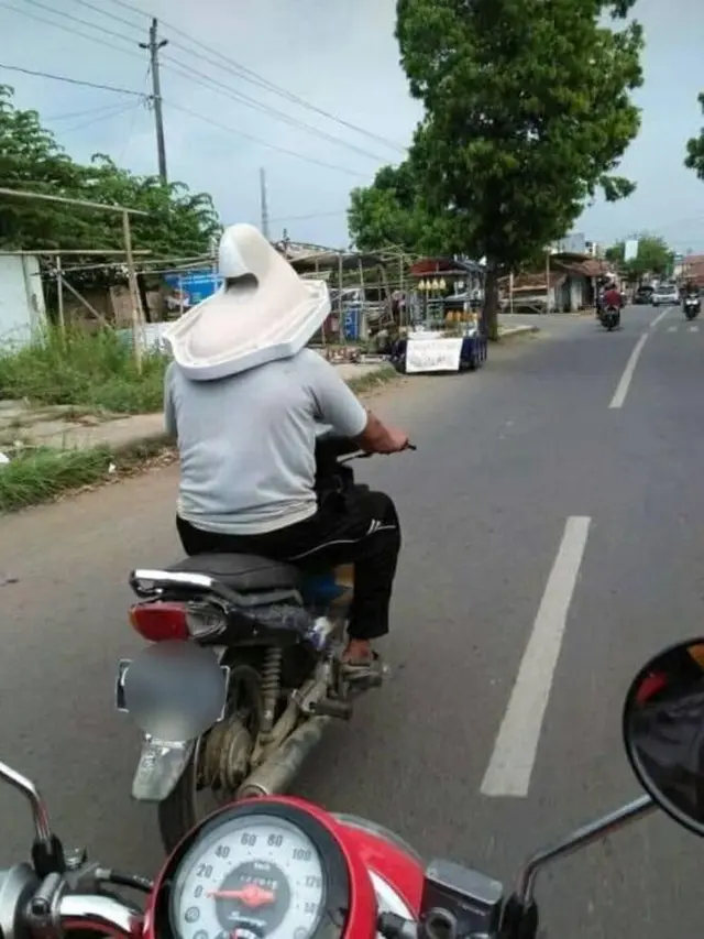 6 Potret Helm dari Benda Lain Ini Absurd Banget, Microwave Salah Satunya