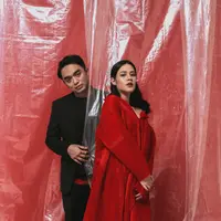 Raisa dan Dipha Barus garap single terbaru yang dikemas dalam 2 versi. (Foto: Juni Records)