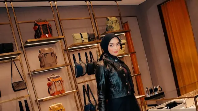 5 Cara Styling Rok ala Citra Kirana yang Bisa Dicoba (Instagram/@citraciki)