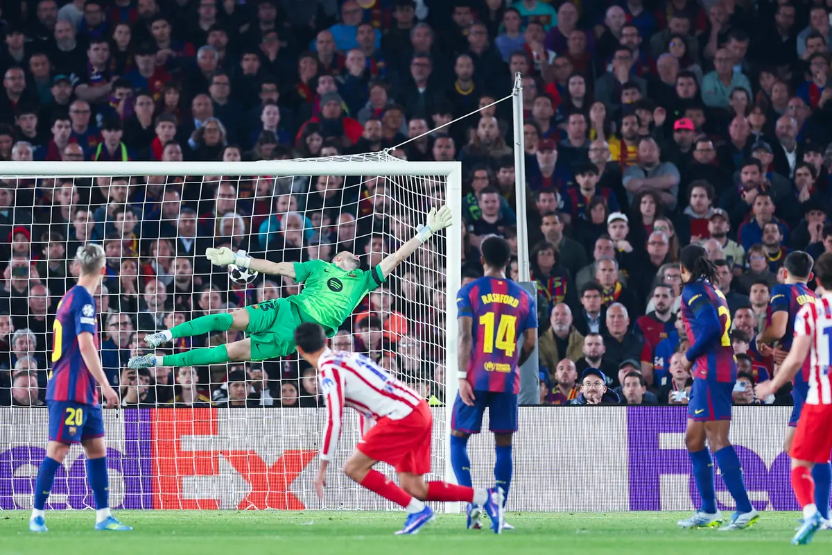 Foto: Melihat Gol Cantik Julian Alvarez yang Membuat Satu Camp Nou Tercengang,  Atletico Madrid Permalukan Barcelona di Liga Champions