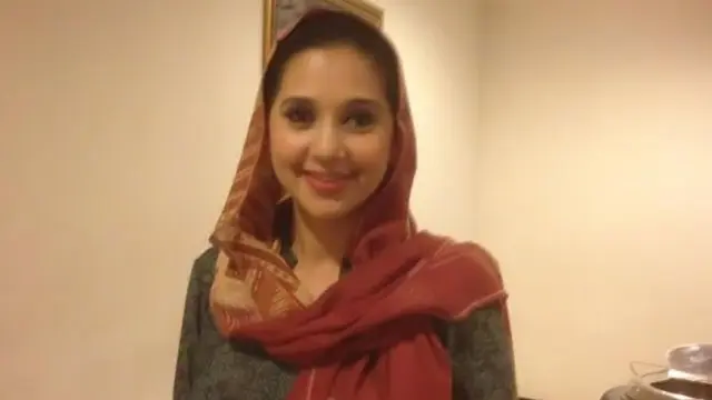 Ayu Azhari 