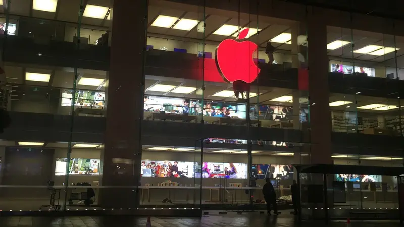 Logo Apple Berubah Warna jadi Merah