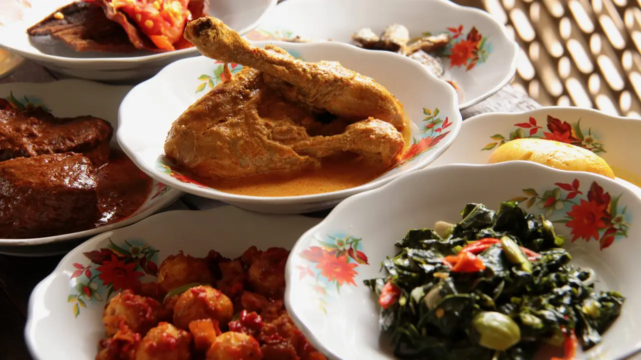 Makanan Khas Sumatera Barat