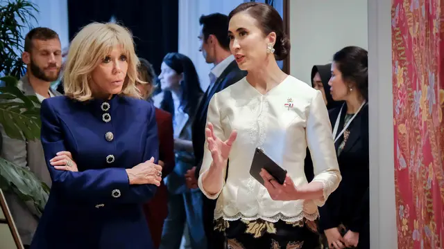 Ibu Negara Prancis Brigitte Macron dan Menpar Widi