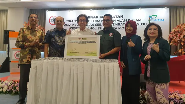 Penandatanganan Kerja Sama Sido Muncul dan PB IDI