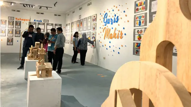 Memahami Tahapan Berpikir Anak hingga Dewasa dalam Pameran “Garis Mahir”