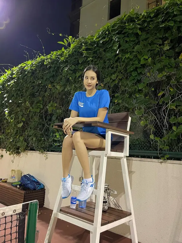 8 Potret Anya Geraldine Jajal Olahraga Tenis, Curi Perhatian