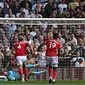 Di laga sebelumnya melawan West Ham United, Dean Henderson yang merupakan pemain pinjaman dari Manchester United tersebut juga sukses menepis tendangan penalti yang dieksekusi oleh Declan Rice. (AFP/Paul Ellis)