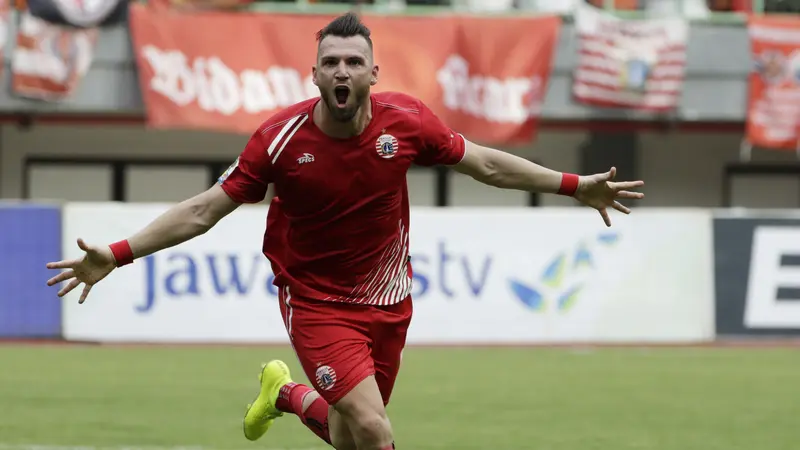 Striker Persija Jakarta, Marko Simic, merayakan gol yang dicetaknya ke gawang 757 Kepri Jaya. (Bola.com/Yoppy Renato)