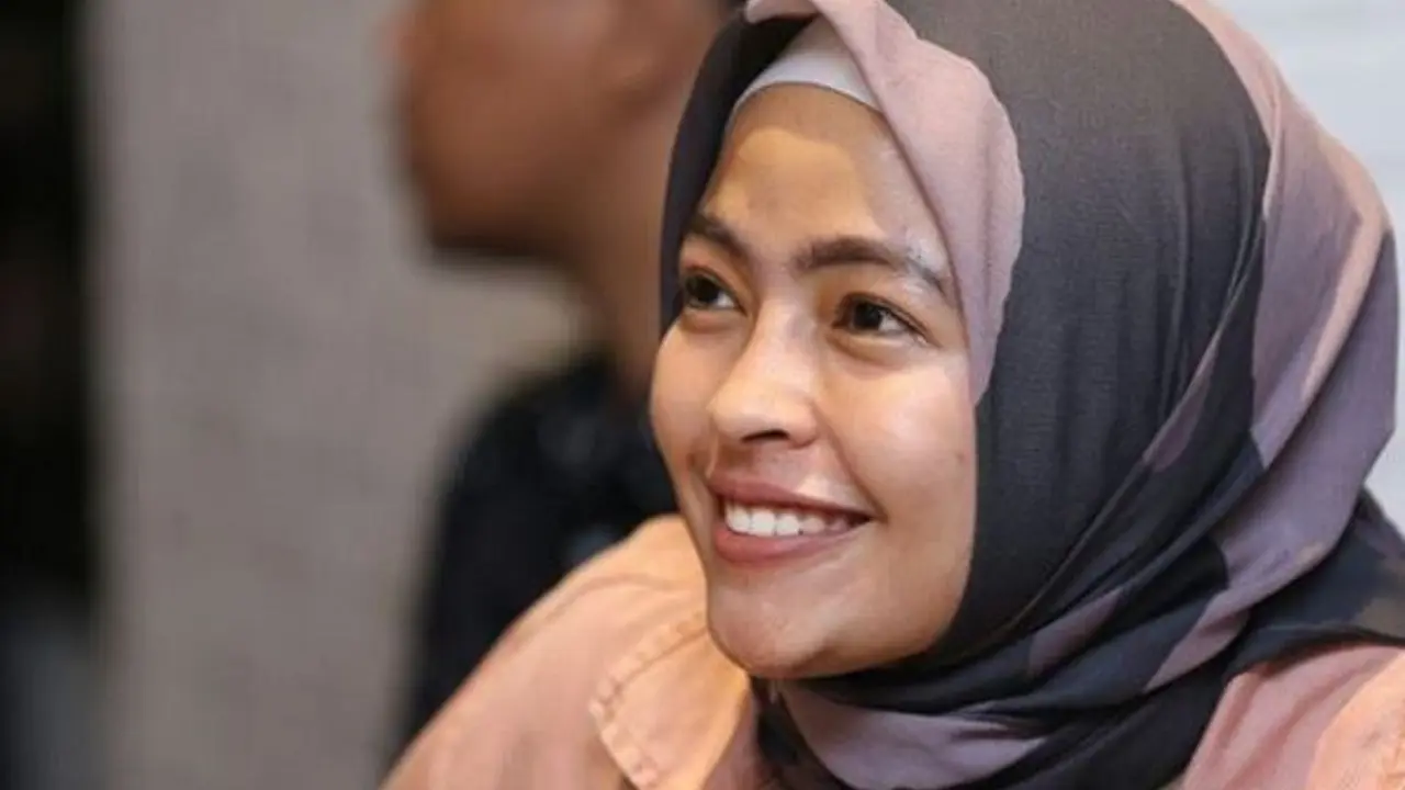 [Bintang] Tantri Kotak
