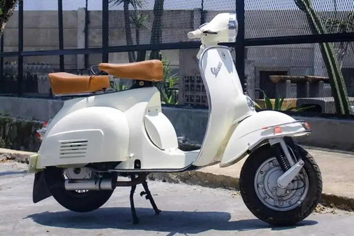 Siapa Sangka, Vespa Super Ini Awalnya adalah Honda Beat