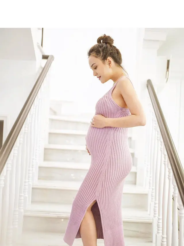 7 Potret Penampilan Shandy Aulia saat Hamil 9 Bulan, Curi Perhatian Netizen
