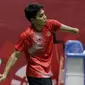 Pebulu tangkis Indonesia, Suryo Nugroho, saat melawan wakil Indonesia, Oddie KD, pada laga Asian Para Games di Istora, Jakarta, Jumat (12/10/2018). (Bola.com/M Iqbal Ichsan)