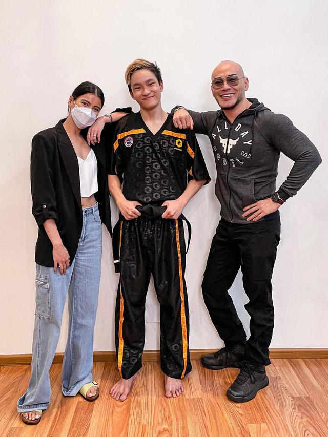 7 Potret Kompak Sabrina Chairunnisa dan Azka Corbuzier, Resmi Jadi Ibu Sambung