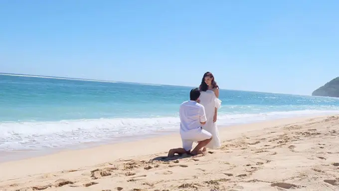 Sammy Simorangkir dan Viviane