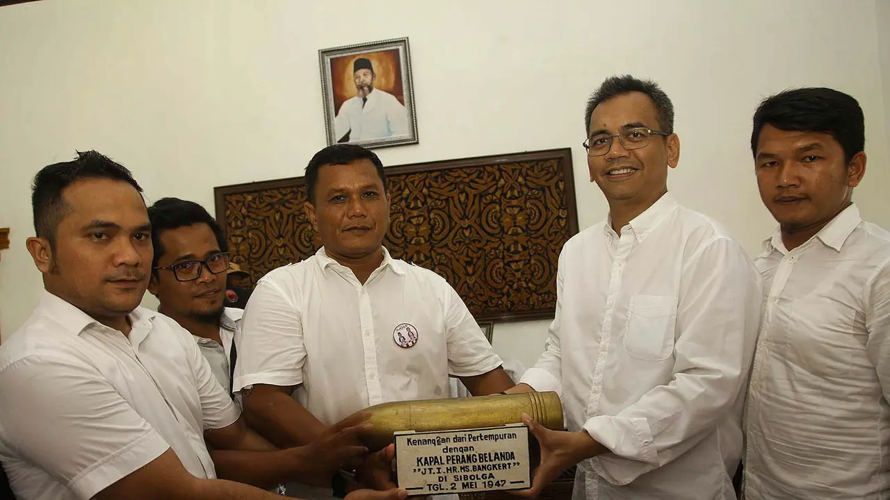Kediaman Pahlawan Nasional Ferdinand Lumbantobing jadi rumah perjuangan Komunitas relawan Sibolga Djarot Saiful Hidayat-Sihar Sitorus