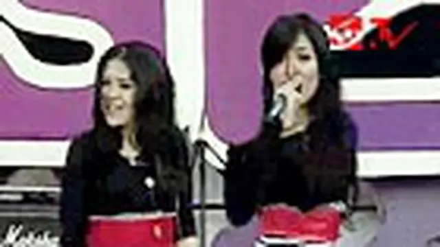 Tina with D'Girls - Casanova
