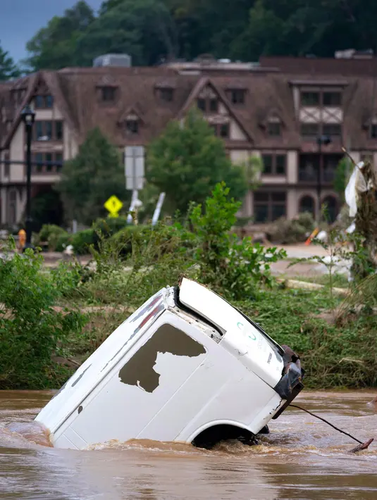 Kerugian akibat kerusakan imbas terjangan Badai Helene ditaksir mencapai miliaran dolar AS. (Sean Rayford/GETTY IMAGES NORTH AMERICA/Getty Images via AFP)