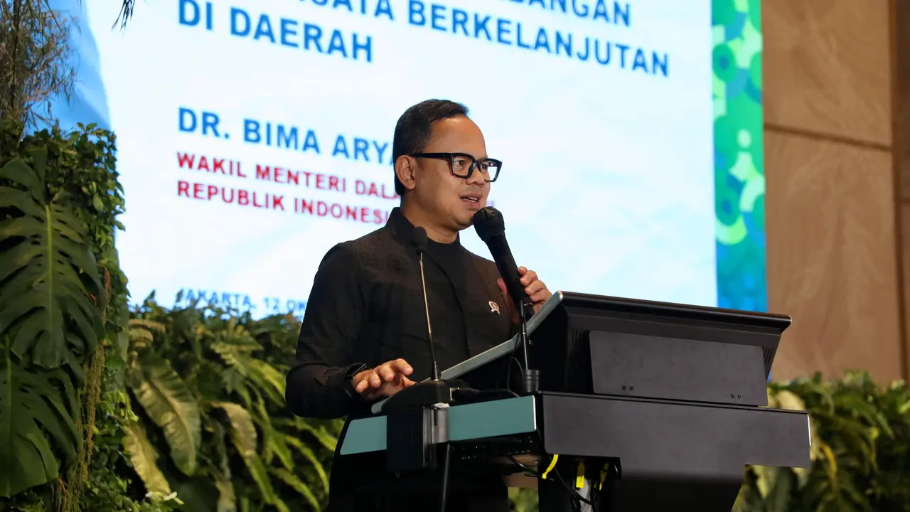 The Top Tourism Leaders Forum: Wamendagri Bima Arya Soroti Strategi Diferensiasi Ekonomi Kreatif