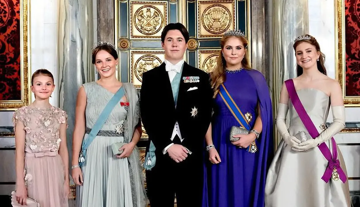 <p>Ia juga mengundang para putri dari kerajaan Eropa lainnya, seperti Leonor dari Spanyol, Elizabeth dari Belgia, Catharina-Amalia dari Belanda, Ingrid Alexandra dari Norwegia dan Estelle dari Swedia. Selain itu, di antara tamu lainnya juga terdapat anggota keluarga kerajaan lainnya.[Keld Navntoft, Kongehuset @detdanskekongehus]</p>