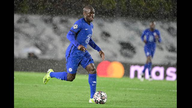 FOTO: Awas Pep, N'golo Kante Ada Dimana-mana