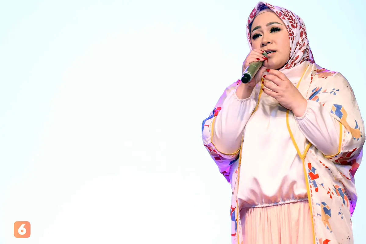 [Bintang] Melly Goeslaw