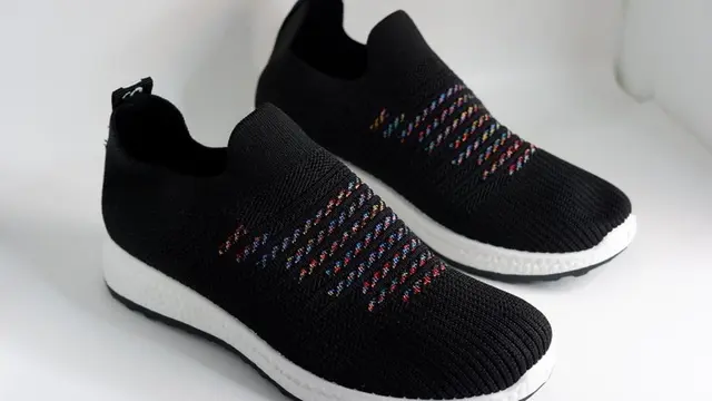 Sepatu Lokal