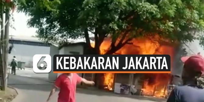 VIDEO: Warung dan Kamar Kontrakan Hangus Terbakar