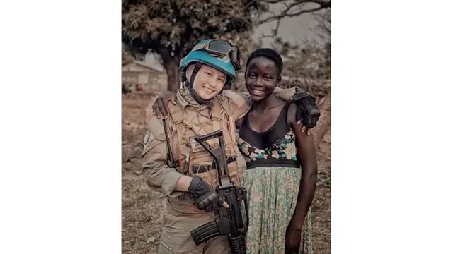 6 Pesona Briptu Hikma Nur Syafa, Polwan Cantik yang Kini Bertugas di Afrika