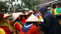Bupati Banyuwangi Ipuk Fiestiandani  bertemu Desa Watukebo Kecamatan Wongsorejo Banyuwangi (Istimewa)