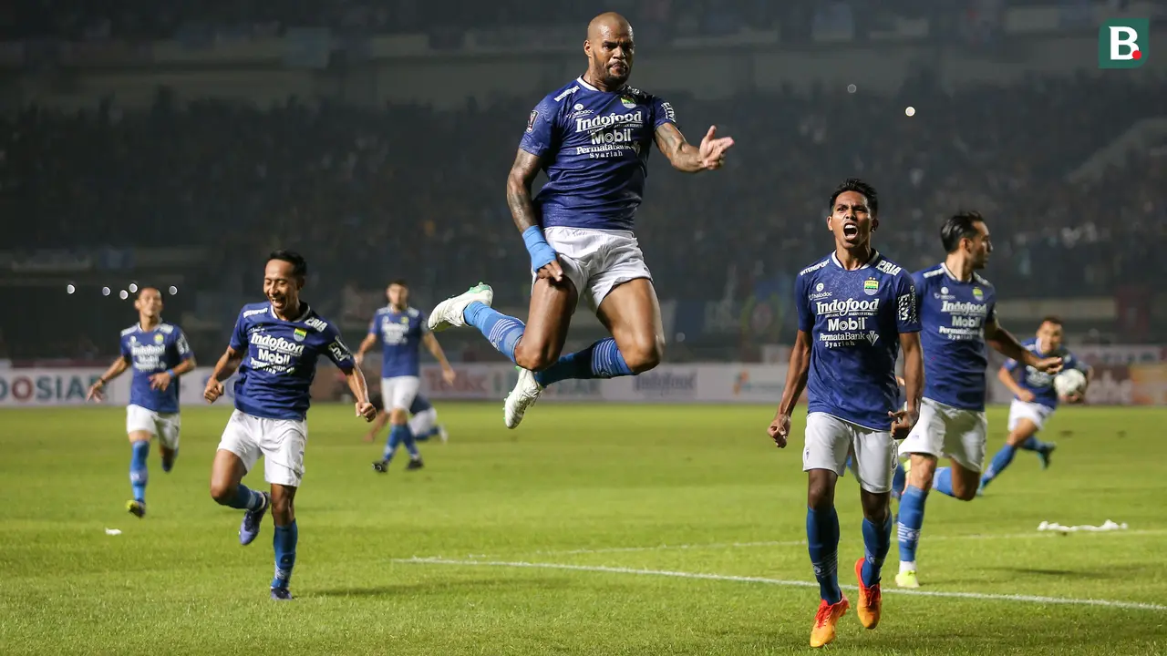 Foto: Tak Ada Pemenang di Laga Panas Persib Bandung Kontra Bali United di Grup C Piala Presiden 2022