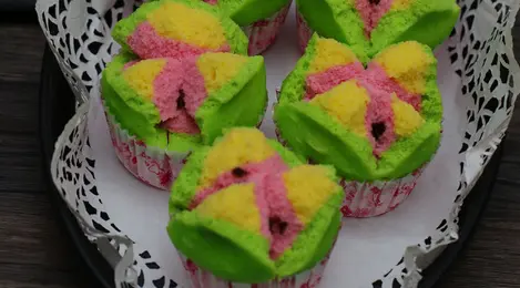 Resep Bolu Kukus Semangka Yang Cantik Lifestyle Fimela Com
