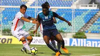Laga Yangon United vs Bali United di Stadion Thuwunna, Yangon, Rabu (11/4/2018). (Bola.com/yangonunited.com)