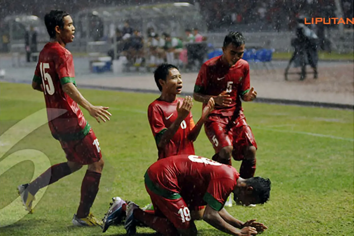 gallery-kemenangan-timnas-6-131013b.jpg