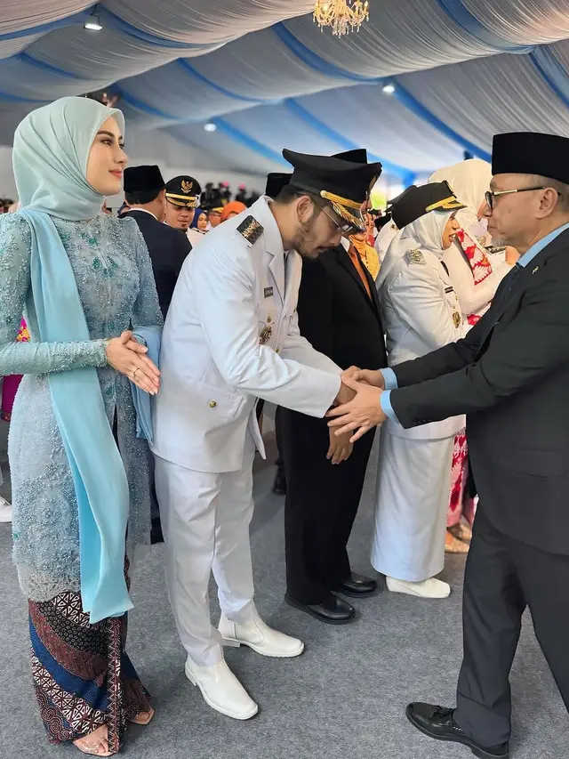 Syahnaz Sadiqah Istri Bupati