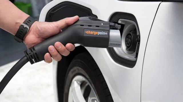 Target 2030 penggunaan mobil listrik meningkat