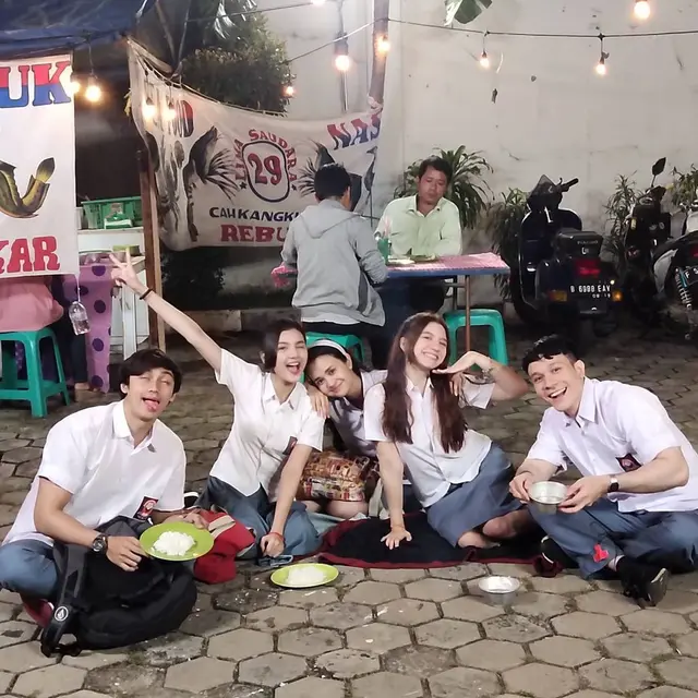Segera Tamat, Ini 6 Potret Kebersamaan Para Pemain dan Kru Cinta Mulia