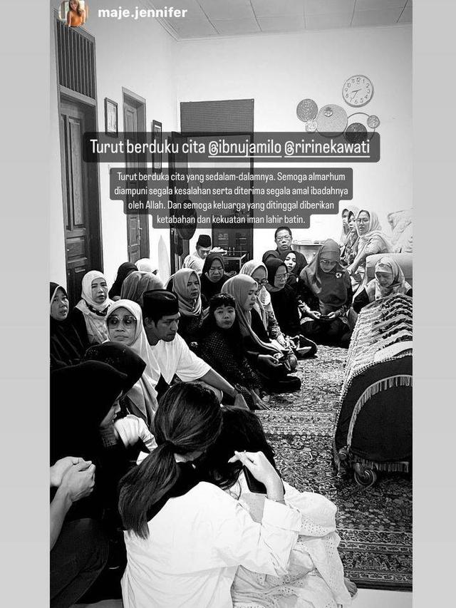 Ikut Angkat Jenazah, Ini 6 Potret Pemakaman Ayah Ibnu Jamil