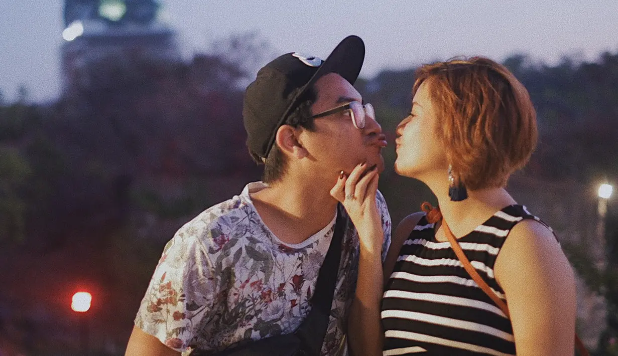 (Instagram/mythalestari)