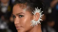 Jejak Karya 2 Desainer Indonesia yang Dipakai Sederet Pesohor ke Met Gala