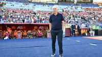 Pelatih AS Roma, Gian Piero Gasperini. (Alberto PIZZOLI / AFP)