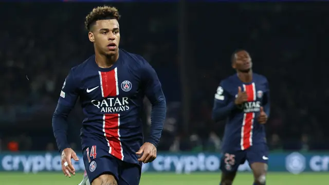 Sempat Tertinggal, PSG Bungkam Aston Villa