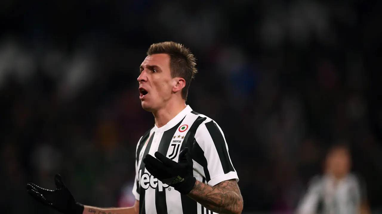 Juventus Lumat Crotone