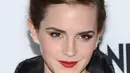 Cerita Beauty and the Beast masih sama dengan kisah animasi yang dahulu. Namun, karakter Belle diperankan oleh Emma Watson. Para penggemar pun tak sabar menantikan akting Emma. (AFP/Bintang.com)