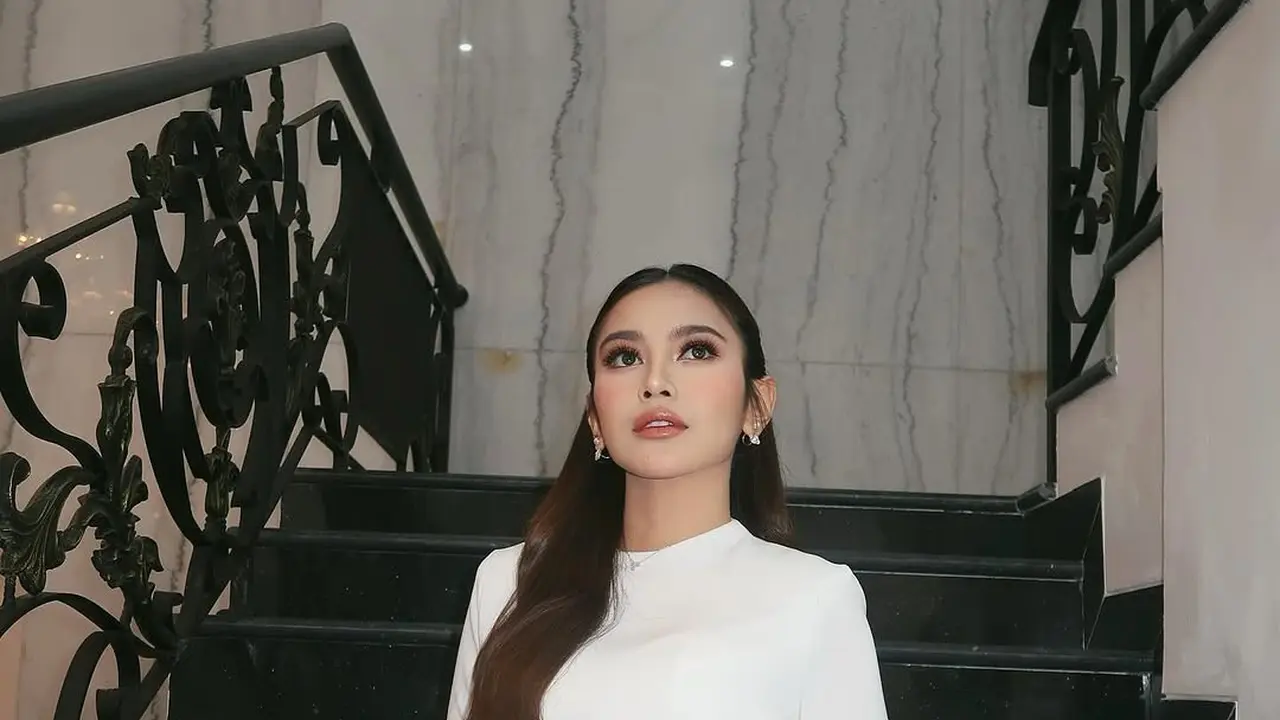 6 Tampilan Flawless Mahalini Raharja yang Makin Cantik Bak Gadis, Tak Terlihat Seperti Ibu Anak Satu