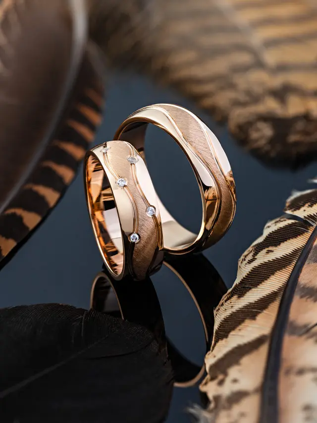 ilustrasi perhiasan emas/TorriPhoto/shutterstock