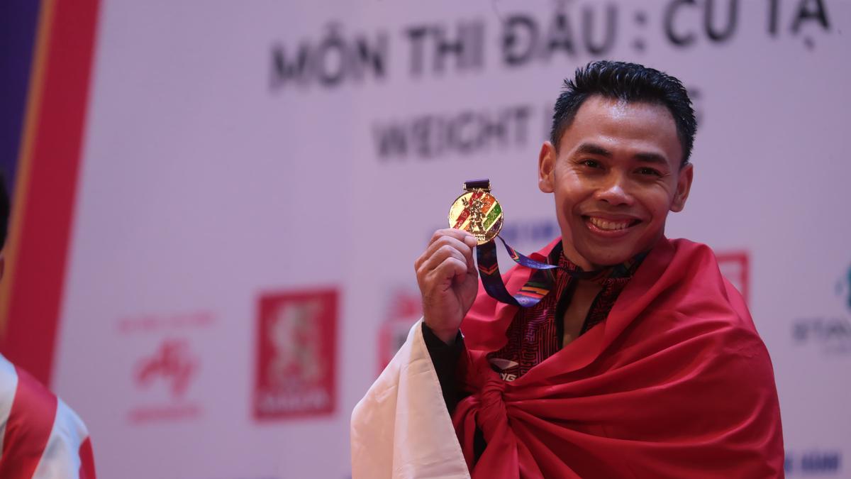 Perjuangan Eko Yuli Irawan dari Anak Tukang Becak hingga Bangun Sasana Angkat Besi